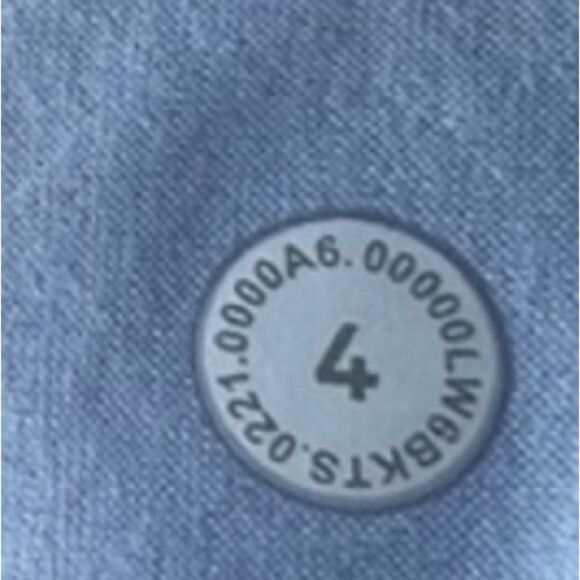 Lululemon Beyond the Studio Crop Leggings  in Blue Linen Size 4 / NWOT - Picture 10 of 10